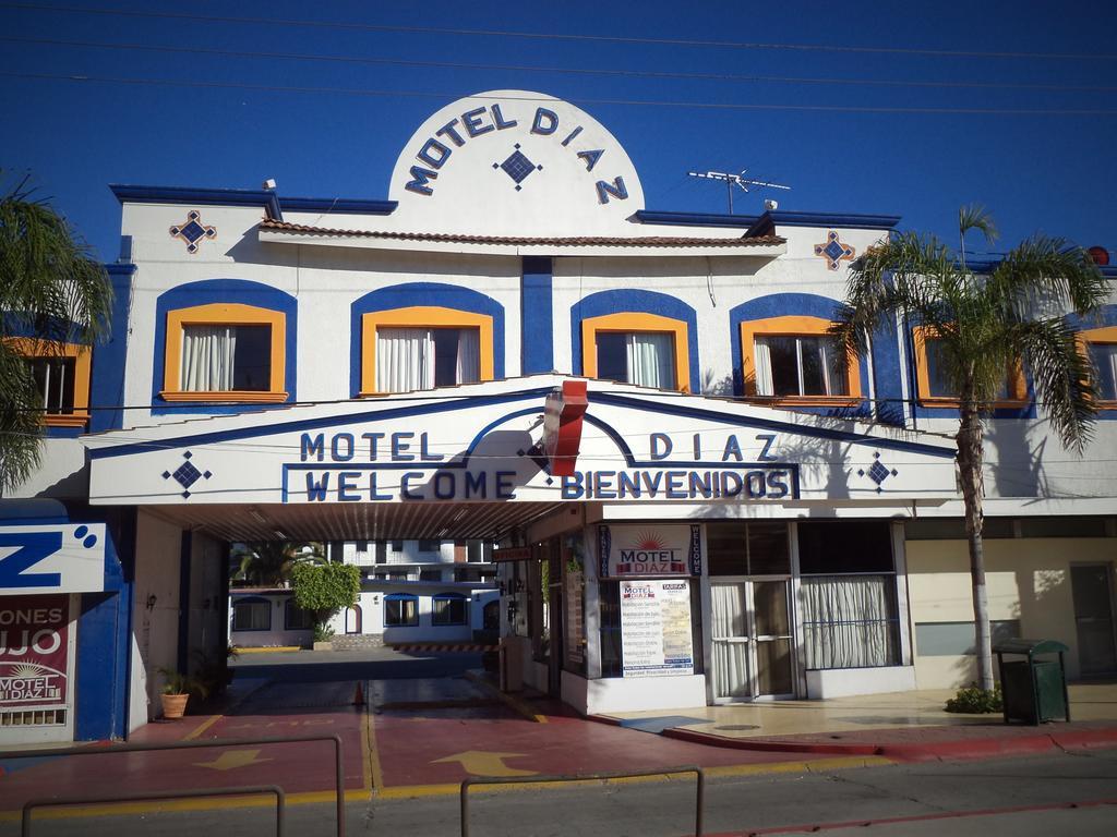 Hotel Diaz Tijuana Esterno foto