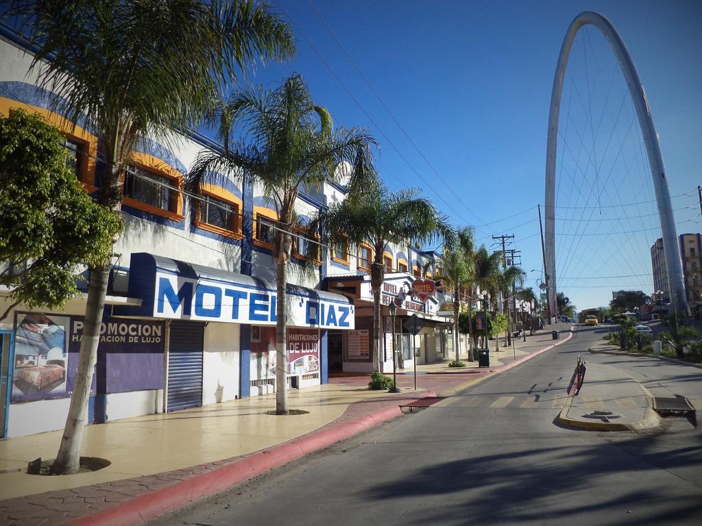 Hotel Diaz Tijuana Esterno foto