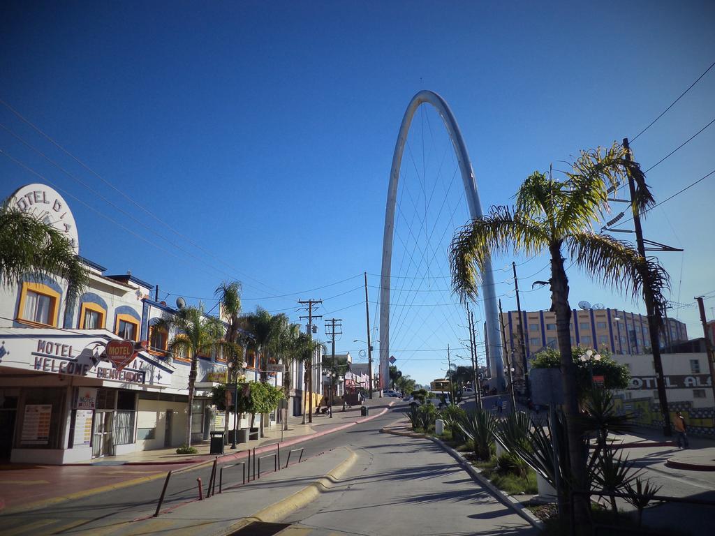 Hotel Diaz Tijuana Esterno foto